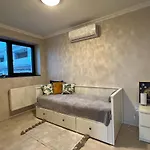 Club Panorama View Apartment Alsoors